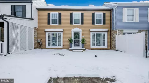 3107 Victoria Ct, Bensalem, PA 19020