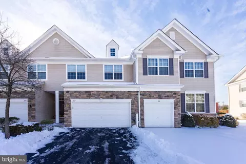 322 Roarks Trl, Warminster, PA 18974