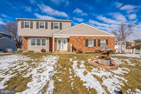 517 Ehret Rd, Fairless Hills, PA 19030