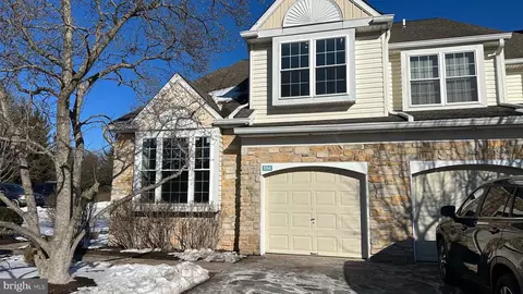 554 Aspen Woods Dr, Yardley, PA 19067