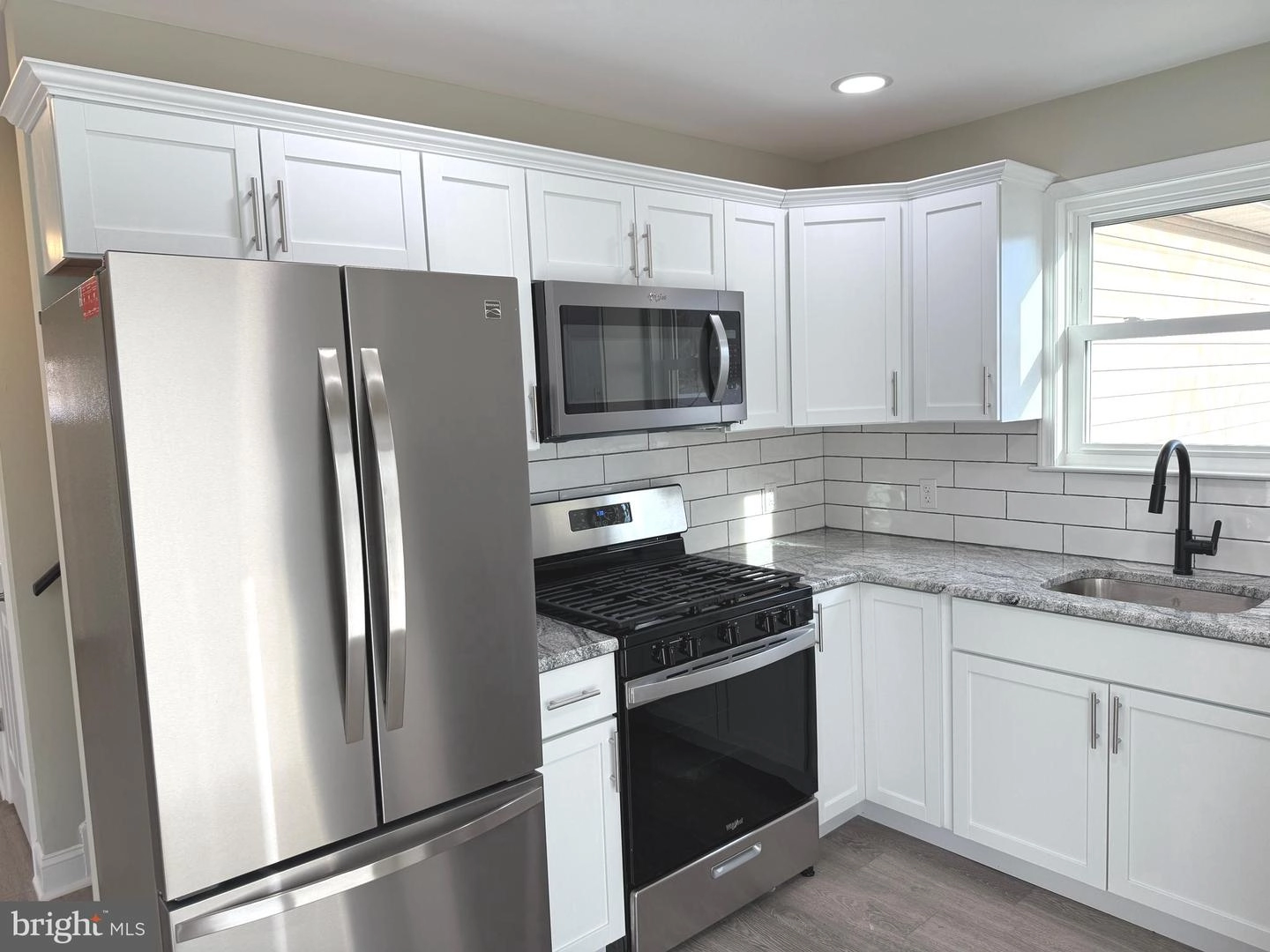 802 Logan Ave, Croydon, PA 19021 photo 11