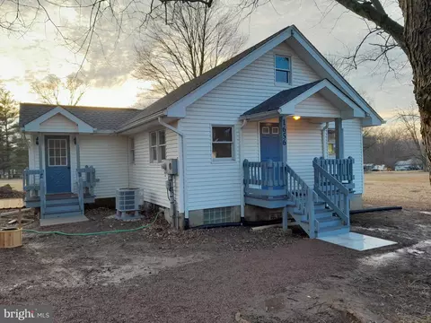 1656 Chestnut Ridge Rd, Upper Black Eddy, PA 18972