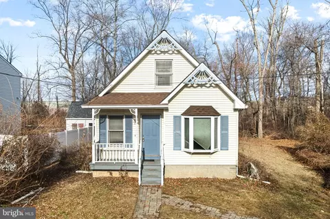 2631 Magee Ave, Bristol, PA 19007