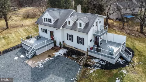 1333 Leddys Ln, Upper Black Eddy, PA 18972