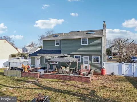 View/Area - 981 Mueller Rd, Warminster, PA 18974 photo 2 of 16