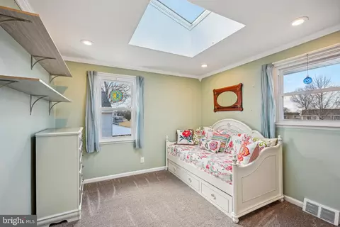 Bedroom - 981 Mueller Rd, Warminster, PA 18974 photo 7 of 9