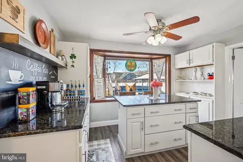 Kitchen - 981 Mueller Rd, Warminster, PA 18974 photo 2 of 4