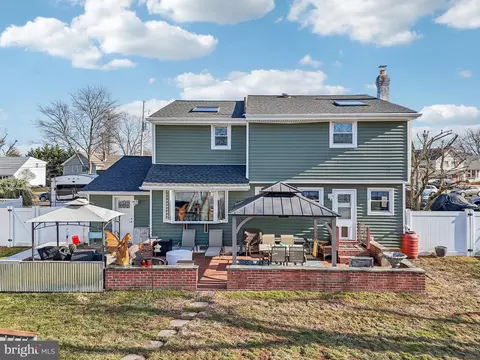 Exterior - 981 Mueller Rd, Warminster, PA 18974 photo 8 of 10