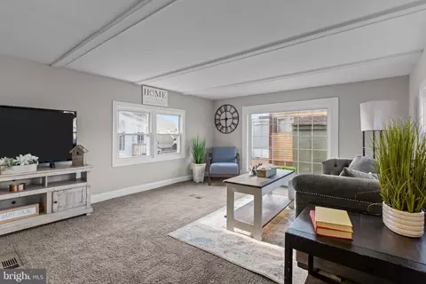 1446 Gibson Rd #A-62, Bensalem, PA 19020