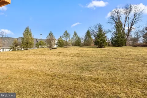 Exterior - 1995 Hickory Ln, Langhorne, PA 19047 photo 3 of 3