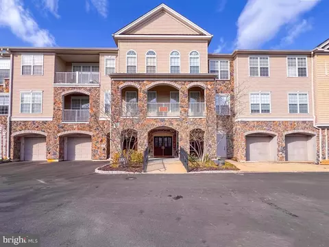 1301 Knox Ct #1301, Warwick, PA 18974