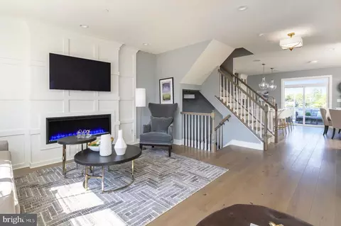 58 Becker Dr #26, Chalfont, PA 18914