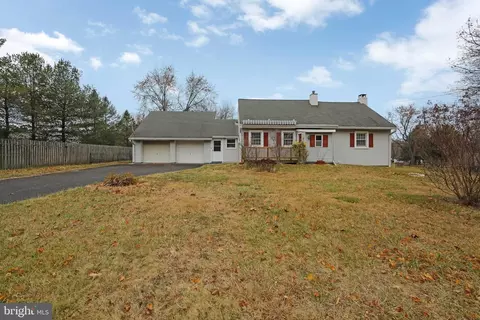 126 Trewigtown Rd, Chalfont, PA 18914