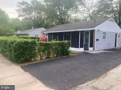 1902 Spencer Dr, Croydon, PA 19021