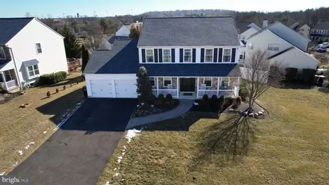 217 Snapdragon St, Warrington, PA 18976