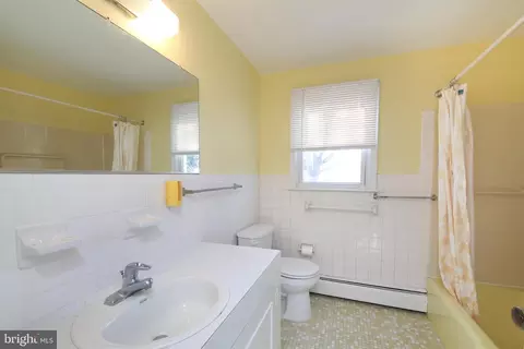 748 Dick Ave, Warminster, PA 18974 photo 30