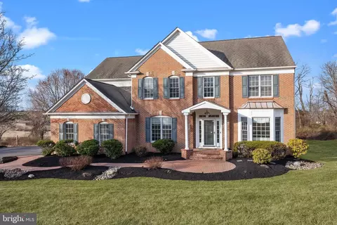 106 Clover Rd, Ivyland, PA 18974