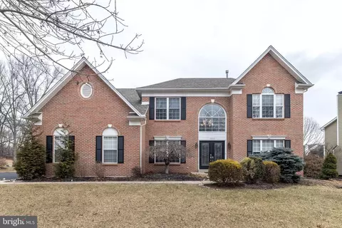 3832 Charter Club Dr, Doylestown, PA 18902