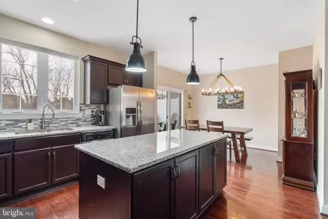 204 Saddlebrook Dr, Bensalem, PA 19020 photo 26