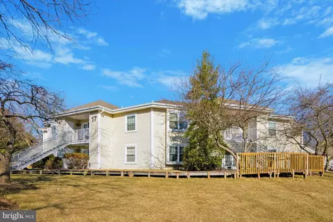 1707 Steamboat Sta, Southampton, PA 18966