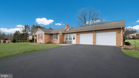 63 Durham Rd, Ottsville, PA 18942