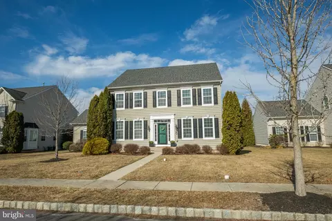 302 Cochrane Rd, Perkasie, PA 18944