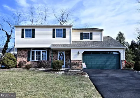 1136 Northfield Cir, Warminster, PA 18974