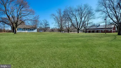1732 Creek Rd, Furlong, PA 18925
