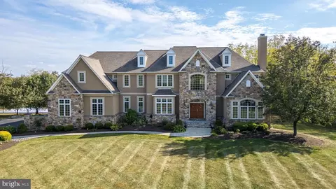 246 Rue St Andre, Chalfont, PA 18914