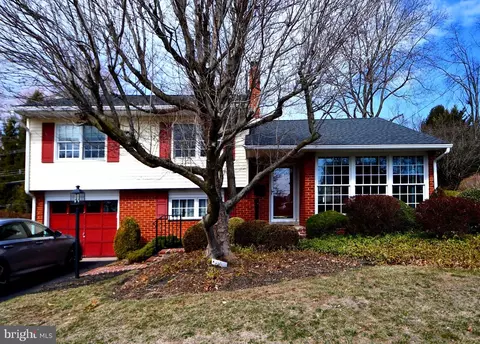 524 Stevens Rd, Morrisville, PA 19067
