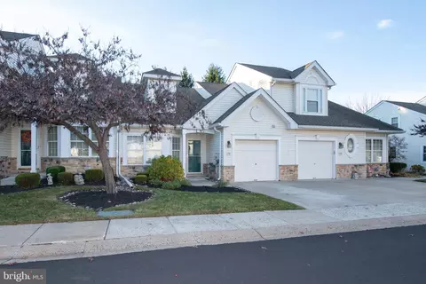 137 Titus Ct #802, Richboro, PA 18954