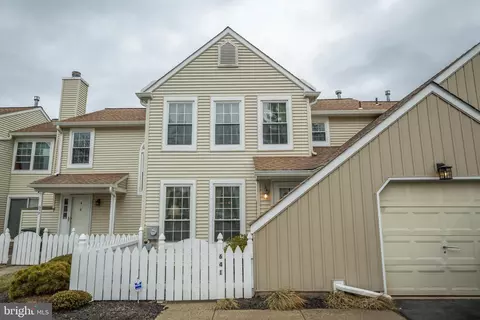 641 Croft Dr, Southampton, PA 18966