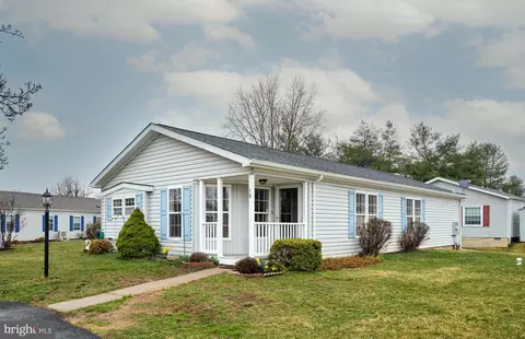 58 Wildflower Ct, New Hope, PA 18938