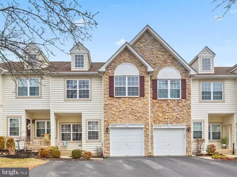 4627 Old Oak Rd, Doylestown, PA 18902