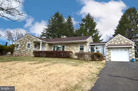45 Laurel Rd, Southampton, PA 18966
