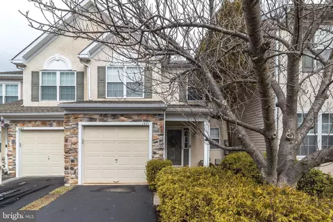 1471 Sweetbriar Dr, Jamison, PA 18929
