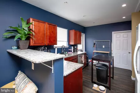Entry Way - 930 Excelsior Ave, Croydon, PA 19021 photo 2 of 4