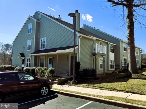 705 E Parker St, Langhorne, PA 19047