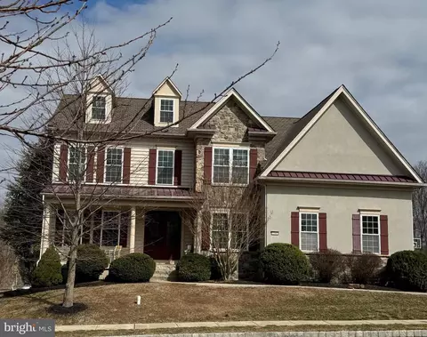 1347 Gabriel Ln, Warwick, PA 18974