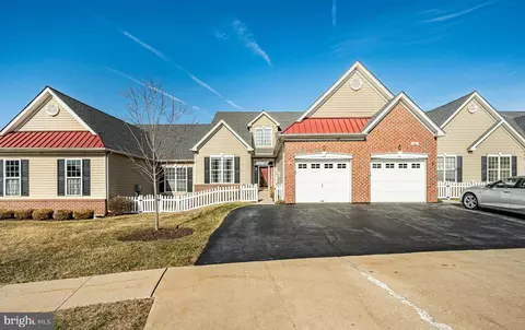 168 Dorchester Dr, Sellersville, PA 18960