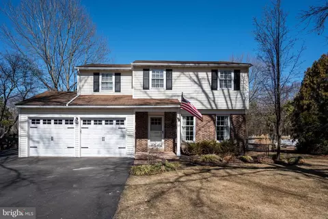 335 Thistle Ln, Perkasie, PA 18944