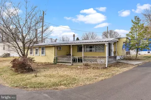 1302 Gibson Rd #58, Bensalem, PA 19020
