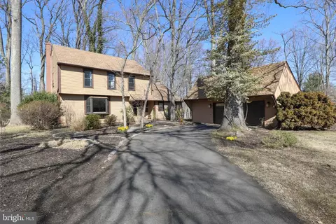 261 N Tamenend Ave, Doylestown, PA 18901