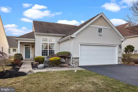 1202 Scott Pl, Warwick, PA 18974