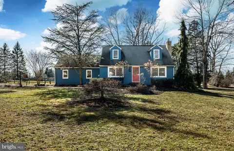 52 Rosenberger Dr, Perkasie, PA 18944
