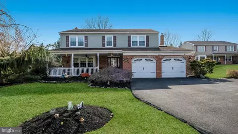 1810 Gait Cir, Warrington, PA 18976