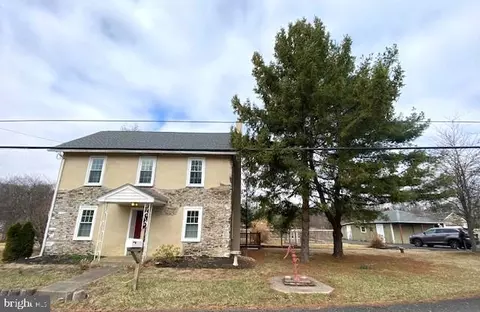 8640 Easton Rd, Ottsville, PA 18942