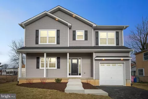 3300 Broadway Ave, Bristol, PA 19007