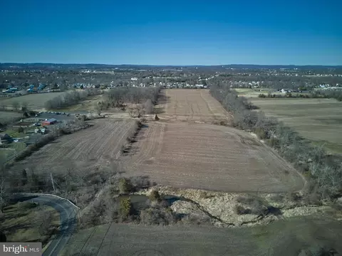 2500 Yankee Rd, Quakertown, PA 18951