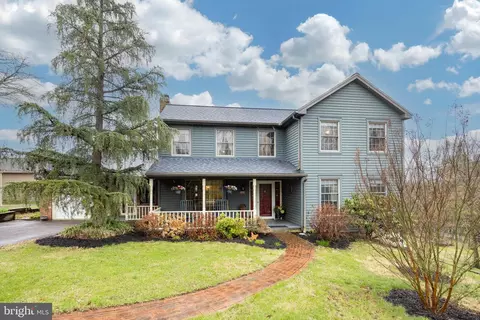 222 Cherry St, Sellersville, PA 18960